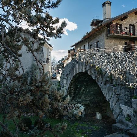 Alpine Apartment Аоста Экстерьер фото